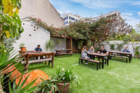 Гостиница Secret Garden Backpackers, Sydney  Сидней